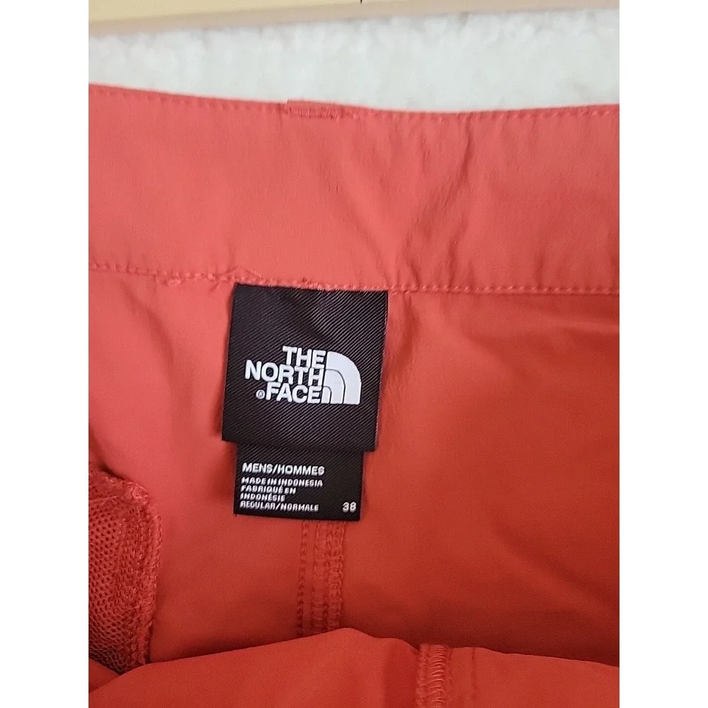 The North Face Shorts Mens 38 Orange Nylon Hiking Outdoors‎ NF0A5544